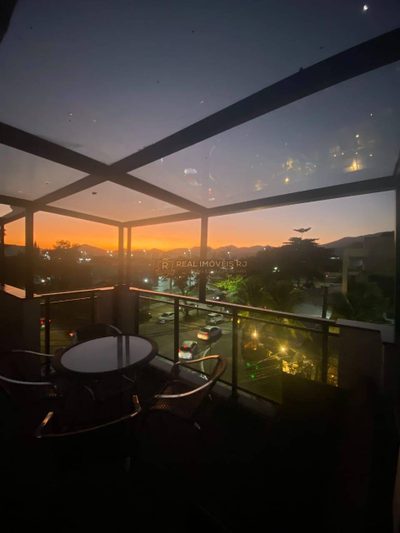 Cobertura, 3 quartos, 240 m² - Foto 2