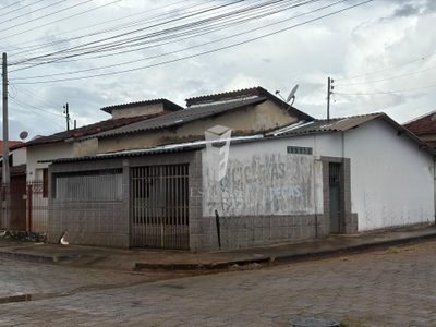 Casa, 1 quarto, 120 m² - Foto 1