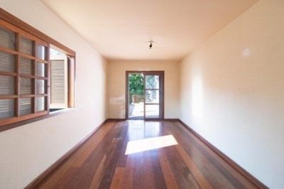 Casa, 3 quartos, 238 m² - Foto 2