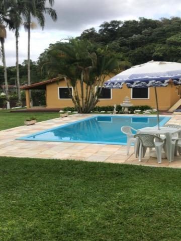 Chácara, 5 quartos, 215 m² - Foto 1