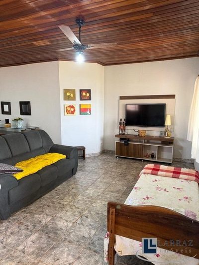 Sítio, 3 quartos, 200 m² - Foto 5