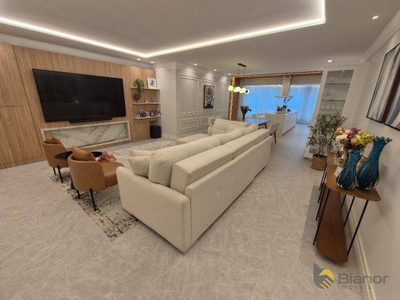 Apartamento, 3 quartos, 255 m² - Foto 2