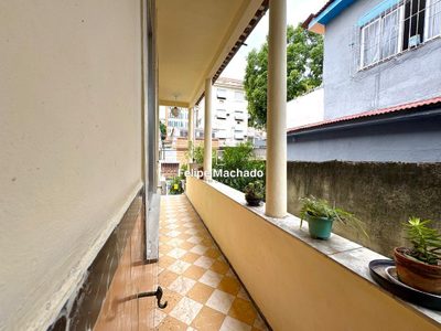 Casa, 3 quartos, 228 m² - Foto 2