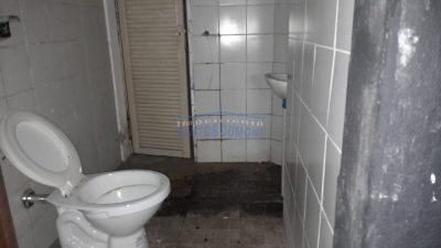 Prédio Inteiro - Foto 1