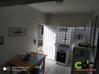 Casa, 3 quartos, 218 m² - Foto 4
