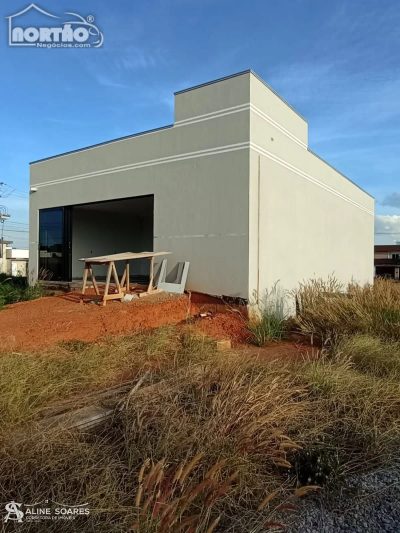 Casa, 4 quartos, 136 m² - Foto 1