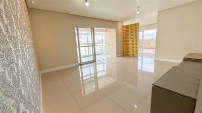 Cobertura, 3 quartos, 189 m² - Foto 2