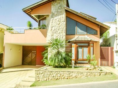 Sobrado, 4 quartos, 386 m² - Foto 1