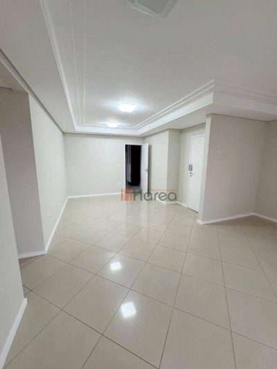 Apartamento, 4 quartos, 142 m² - Foto 2