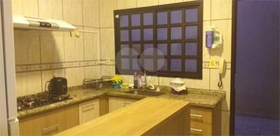 Sobrado, 3 quartos, 179 m² - Foto 2