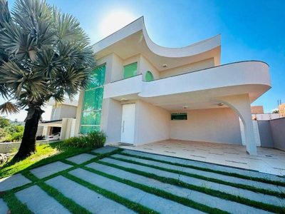 Casa, 3 quartos, 253 m² - Foto 1