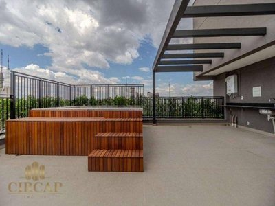 Cobertura, 3 quartos, 221 m² - Foto 2