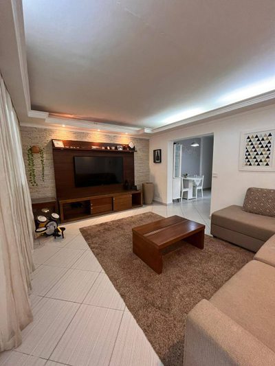 Casa, 2 quartos, 182 m² - Foto 1