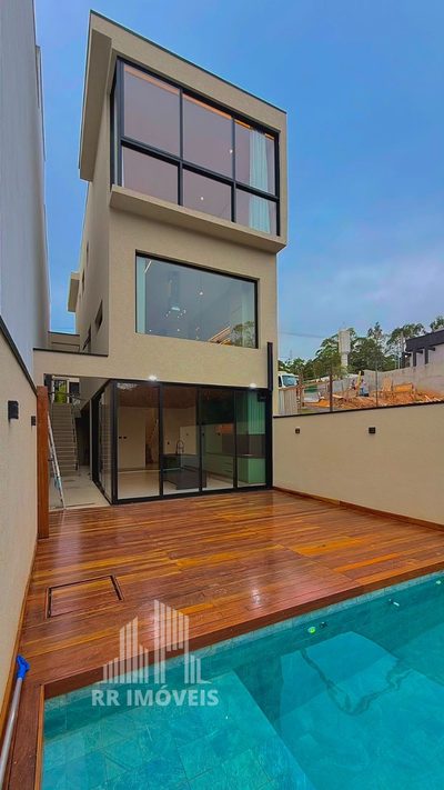 Casa, 3 quartos, 210 m² - Foto 2