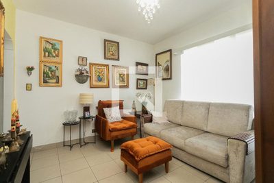 Casa, 2 quartos, 200 m² - Foto 1