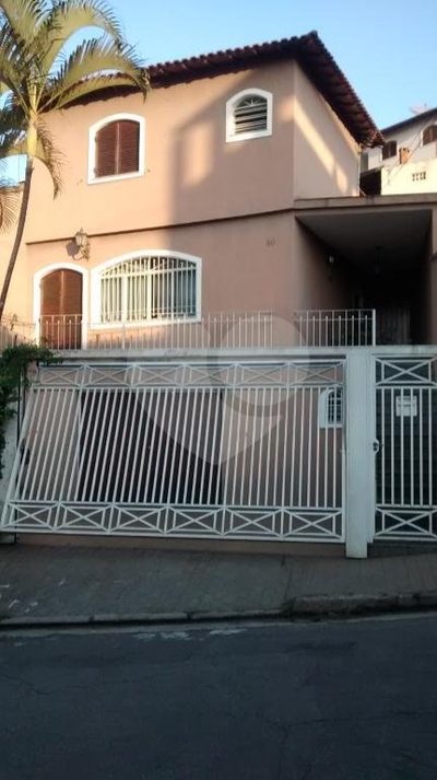 Sobrado, 3 quartos, 179 m² - Foto 2