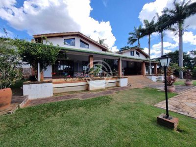 Chácara, 9 quartos, 3200 m² - Foto 2