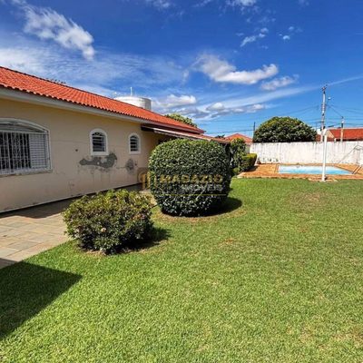 Casa, 4 quartos, 190 m² - Foto 2
