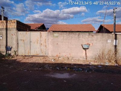 Casa, 2 quartos, 180 m² - Foto 1