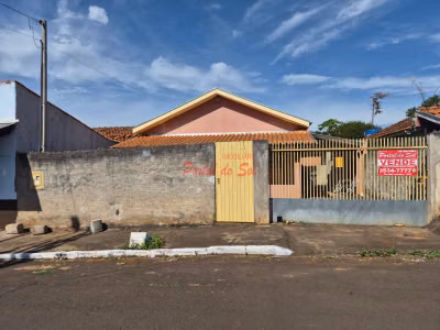 Casa, 3 quartos, 166 m² - Foto 1