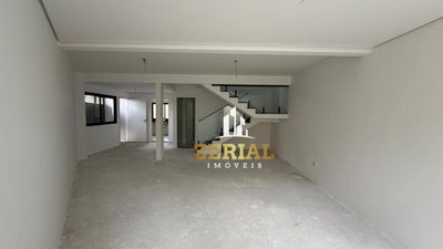 Sobrado, 3 quartos, 185 m² - Foto 1