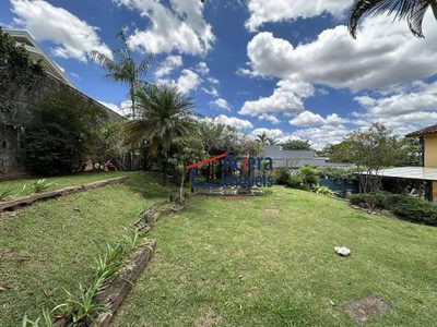 Loteamento e Condomínio, 600 m² - Foto 1