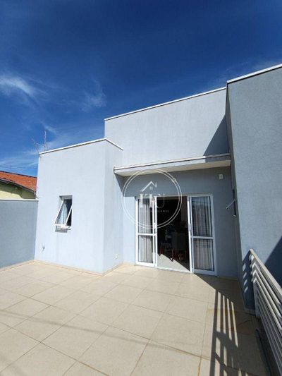 Casa, 3 quartos, 163 m² - Foto 1
