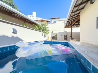 Casa, 4 quartos, 248 m² - Foto 2