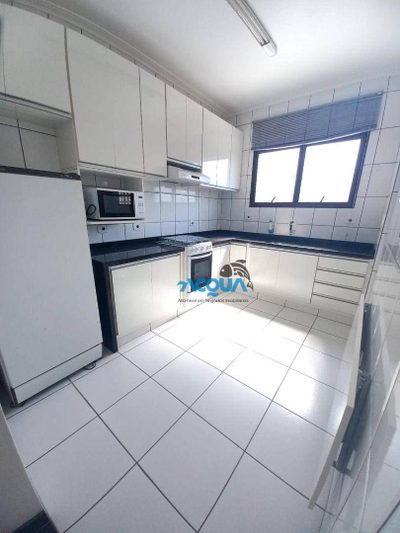 Cobertura, 3 quartos, 190 m² - Foto 4