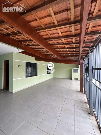 Casa, 6 quartos, 208 m² - Foto 1