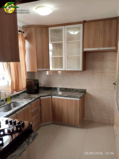 Sobrado, 4 quartos, 180 m² - Foto 1