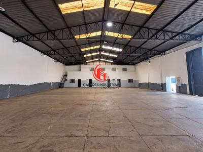 Depósito-Galpão, 760 m² - Foto 1