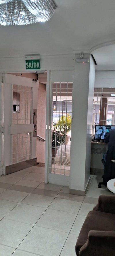 Cobertura, 3 quartos, 205 m² - Foto 2