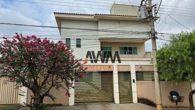 Sobrado, 4 quartos, 426 m² - Foto 1
