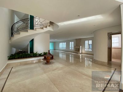 Casa, 7 quartos, 1360 m² - Foto 1