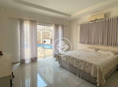 Casa, 3 quartos, 211 m² - Foto 4