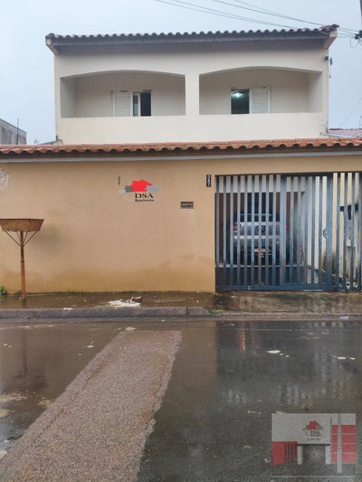 Casa, 2 quartos, 160 m² - Foto 1