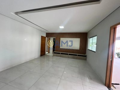 Casa, 3 quartos, 180 m² - Foto 1