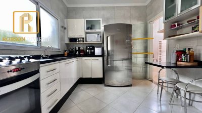 Casa, 4 quartos, 226 m² - Foto 5