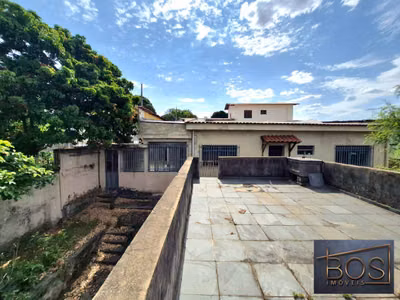 Casa, 3 quartos, 360 m² - Foto 1