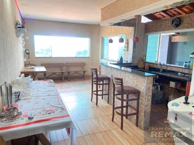 Casa, 3 quartos, 240 m² - Foto 4