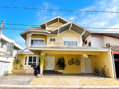 Sobrado, 4 quartos, 450 m² - Foto 1