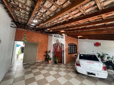 Casa, 2 quartos, 224 m² - Foto 2