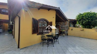 Casa, 3 quartos, 229 m² - Foto 2