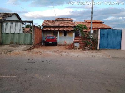 Casa, 2 quartos, 195 m² - Foto 1