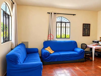 Casa, 4 quartos, 218 m² - Foto 4