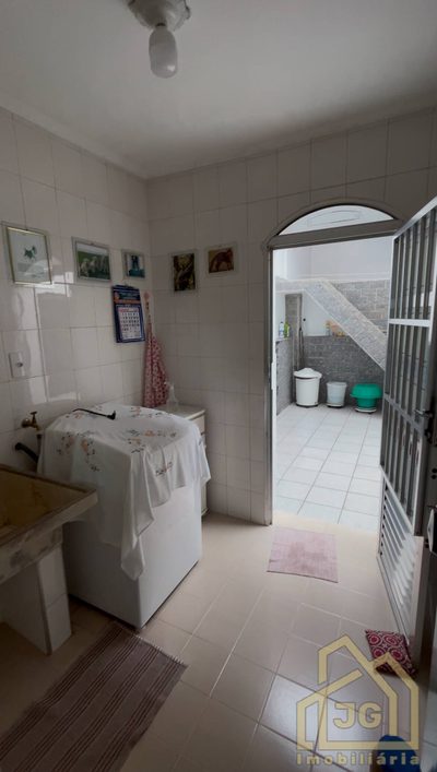 Sobrado, 3 quartos, 244 m² - Foto 4