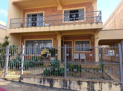 Casa, 3 quartos - Foto 1