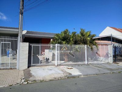Casa, 3 quartos, 200 m² - Foto 1
