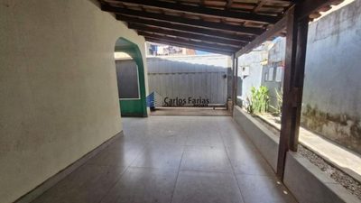 Casa, 4 quartos, 240 m² - Foto 2